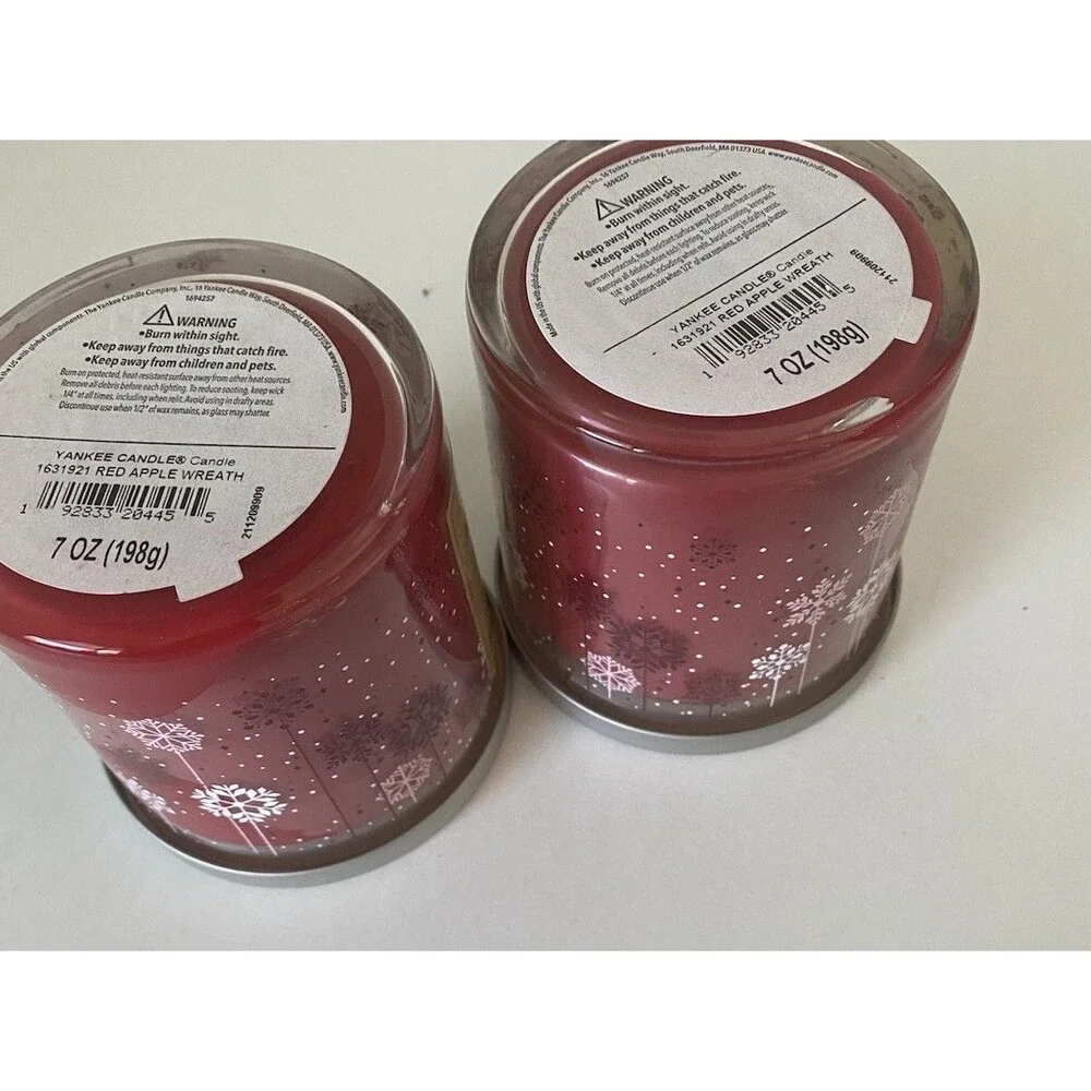 2 Yankee Candle Red Apple Wreath Festive 7 Ounce  Jar W Lid Fall Christmas New